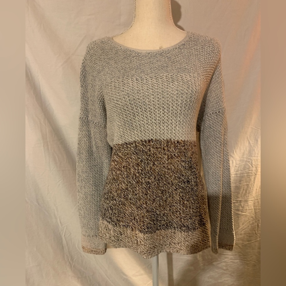 Nic+Zoe Crewneck Multi-Stitch Gray and Brown Sweater